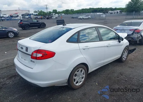 2012 Ford Fiesta Se из США, поврежденный, VIN 3FADP4BJ9CM180418